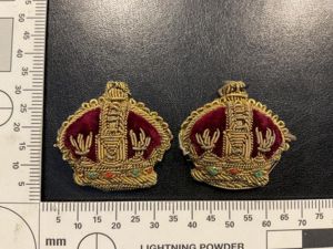 Post 1902 Large padded bullion British army rank crowns.