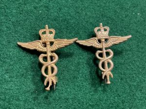 Q/C RAF Medical Officers brass collar badges.