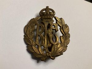 WW1 R.F.C cap badge with rear slider