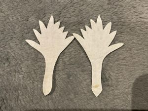 Welsh Guards officers full dress bullion collar badges.