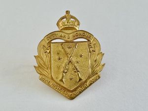 K/C Royal Australian Infantry Corps cap badge 1948/53