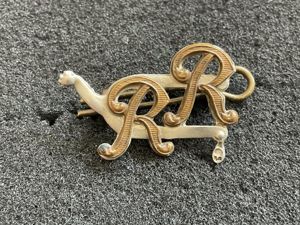 Rough Riders, City of London Yeomanry collar badge.