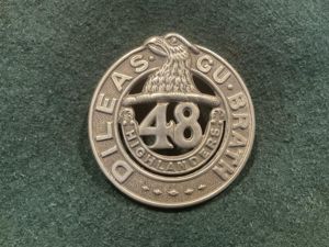 48th Highlanders of Canada glengarry badge.