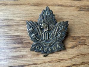 WW1 C.E.F 102nd Battalion, North British Colombians cap badge.