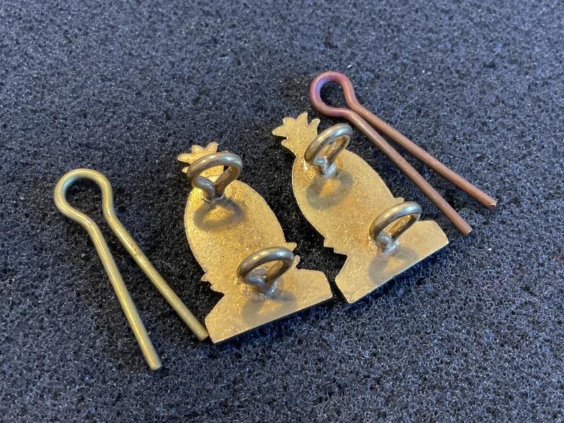 Antigua & Barbuda Defence Force officers collar badges. — image 2