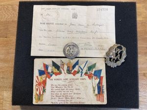 Rare WW1 S.W.B awarded to Female from W.A.A.C .