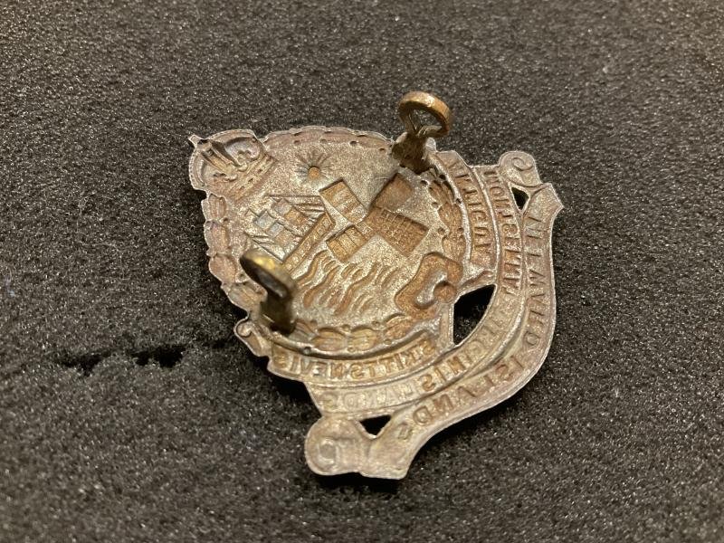 The Leeward Islands Battalion 1943-45 cap badge — image 3