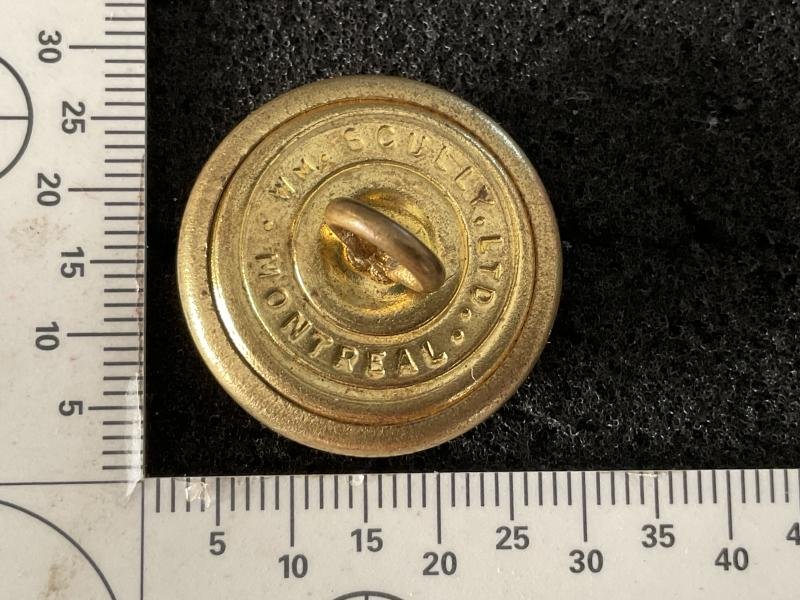 WW2 Lorne Scots, Peel and Dufferin Regt button. — image 2