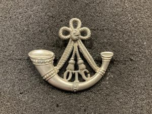 Oxford university O.T.C Infantry Section cap badge.