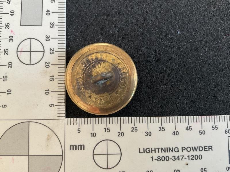 WW1 31st PUNJABIS Officers gilt button, Pre 1922. — image 2