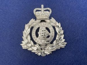 Q/C British Guiana police helmet badge circa 1953-66