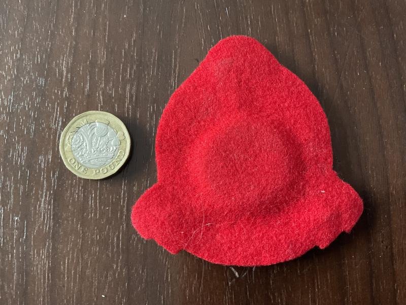 Oman Royal Guard other ranks head dress badge — image 2