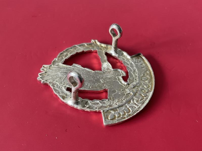 Omani Western Frontier Regiment cap badge. — image 2