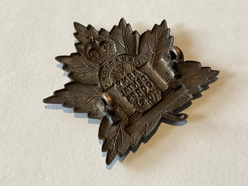 WW1 Canadian Army Dental Corps (Overseas) cap badge — image 2