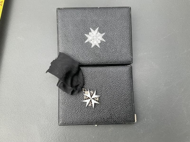 Boxed Order of St John (Officers enamelled) medal . — image 2