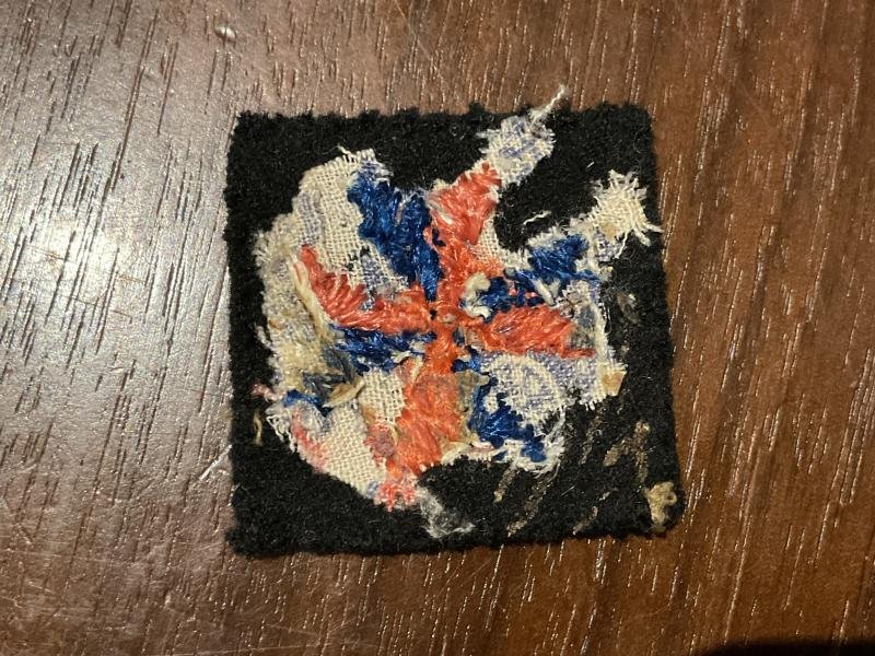 WW2 British Malta Mobile Units , R.A woolen formation sign. — image 2