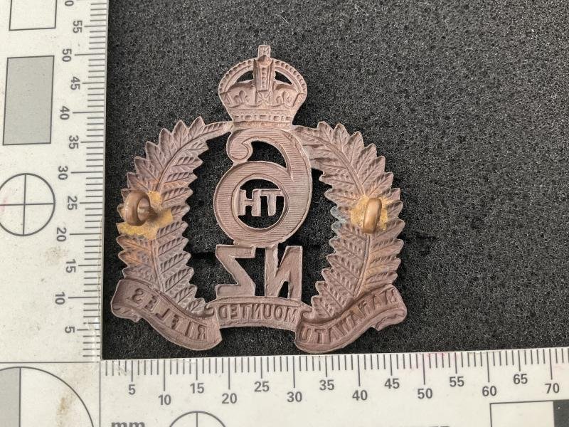 WW1 N.Z 6th Manawatu Mounted Rifles cap badge — image 3