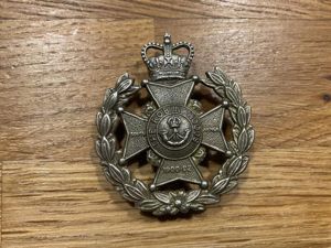 Q/C Robin Hood Battalion, Sherwood Foresters cap badge.