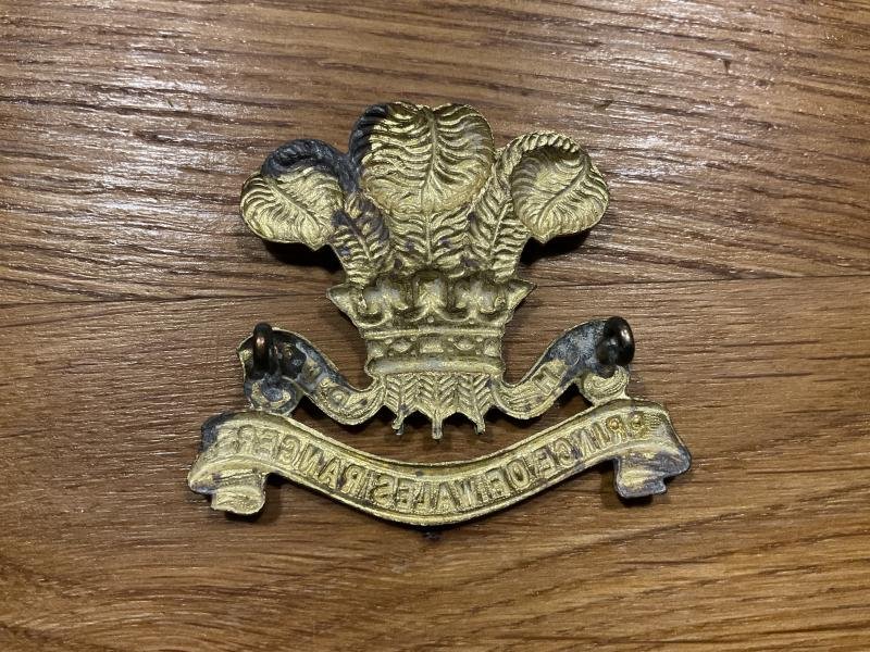 WW2 Canadian Prince of Wales Rangers (Peterborough Regt ) cap badge. — image 2