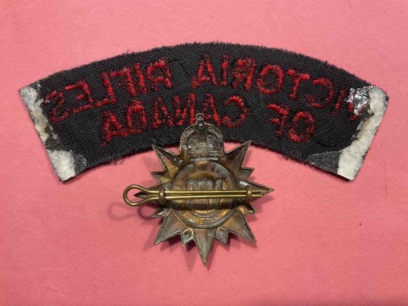 Victoria Rifles of Canada cap badge & shoulder title. — image 2