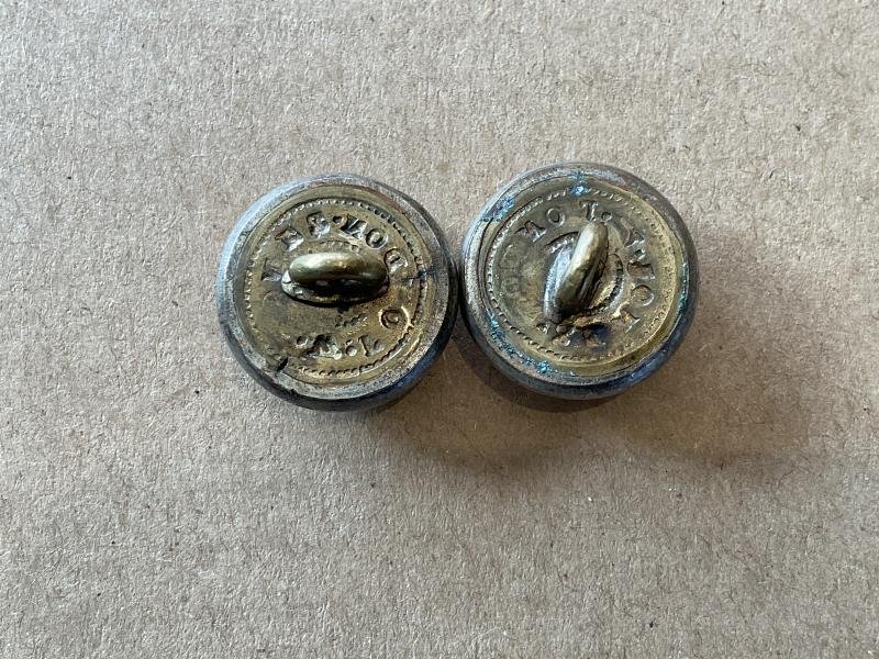 Victorian R.A Volunteers Field service cap buttons 1855-73. — image 2