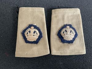 WW2 Tropical or Desert Blue cloth Majors rank slides.