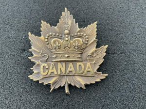 Boer War Canadian Military forces slouch hat badge