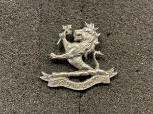 WW2 Officers Kumaon Rifles local silver cap badge.
