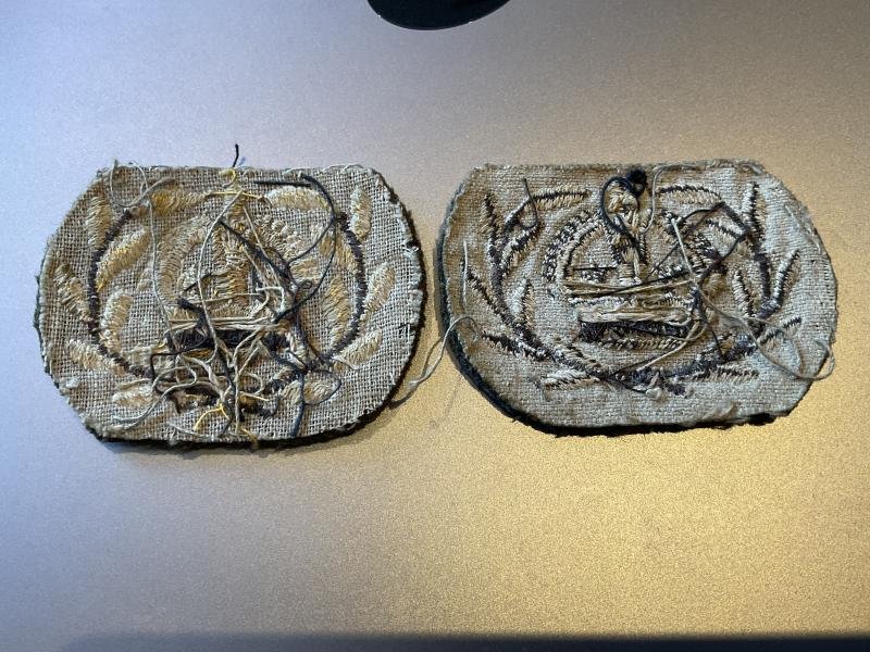 WW2 Embroidered Warrant Officers Class 2 (CSM) crowns. — image 2