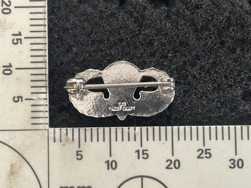 WW2 U.S Army Parachutist miniature wing. — image 3