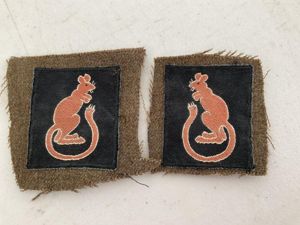 7th Armoured Division (Desert Rats) matching pair of formation signs.