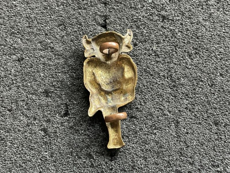 WW2 4th battalion lincolnshire regiment N.C.Os Imp arm badge — image 3