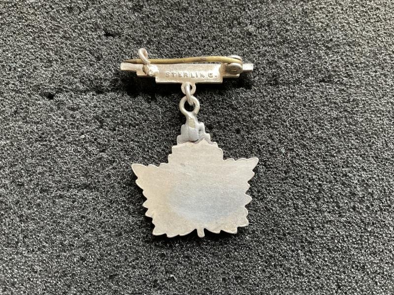 WW1/2 Canadian Expeditionary force silver & enamel sweetheart. — image 2