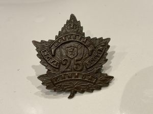 WW1 C.E.F 25th Infantry Battalion collar badge .