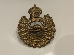 WW1 Canadian Engineers brass collar badge.