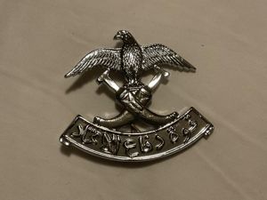 Sultan of Oman Desert Regiment officers head dress badge.
