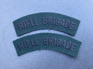 WW2 RIFLE BRIGADE cloth shoulder titles.