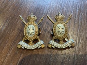 6th dragoon guards The Carabiniers collar badges.