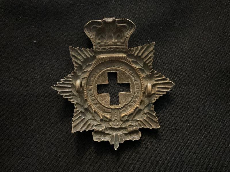 Q.V.C Army Hospital Corps cap badge — image 2