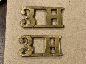 WW1 3rd Hussars brass shoulder titles.