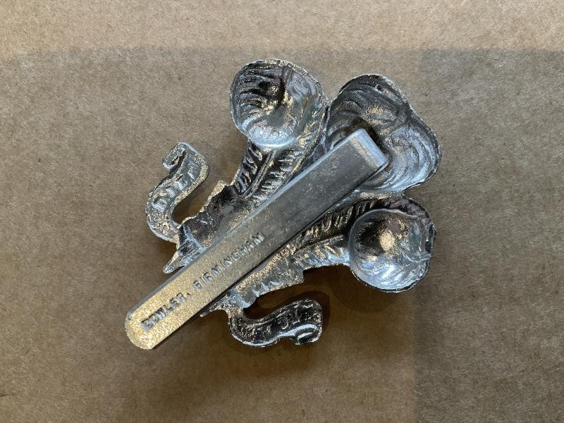 Anodised Royal Wiltshire Yeomanry cap badge by DOWLER. — image 2