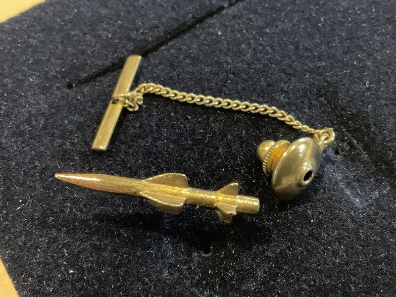 Sea Dart (GWS.30) or Sea Wolf missile engineers tie pin . — image 2