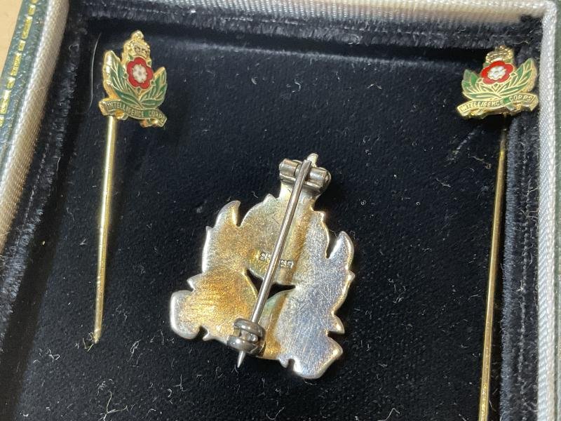 Q/C Intelligence Corps silver & enamel sweetheart by Carrington. — image 3