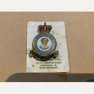 no 1 Parachute training school R.A.F lapel badge by H.W …