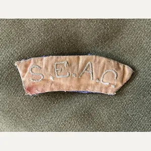 S.E.A.C (South Eastern Area Command) shoulder title.