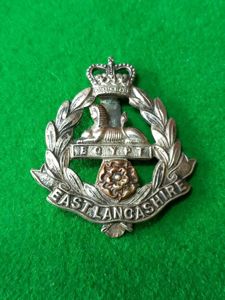 EAST LANCASHIRE QUEENS CROWN METAL BADGE