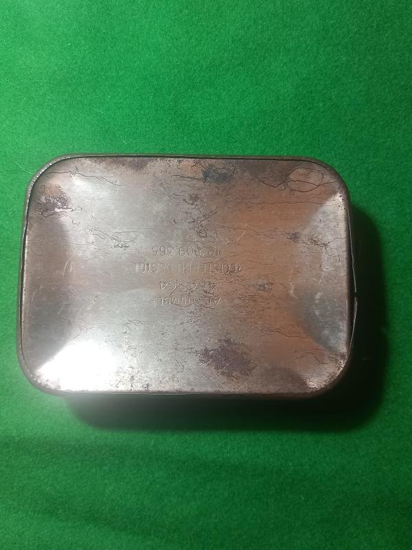 W.W.2 PERIOD TEA RATION TIN COMPLETE WITH CONTENTS — image 2