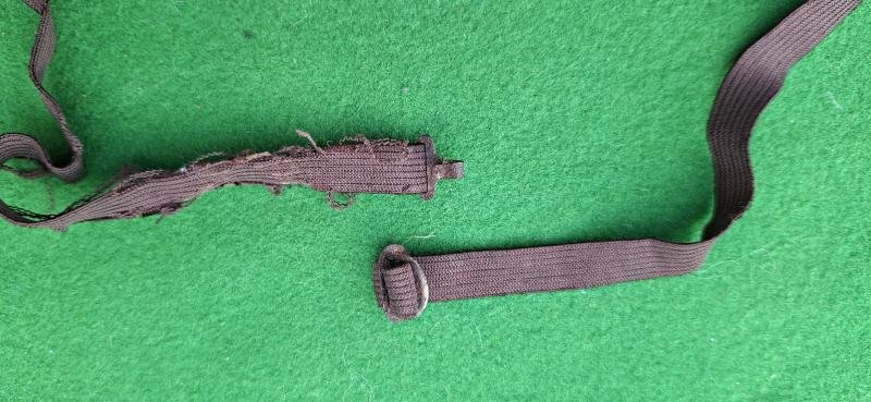 EXTREMELY RARE R.A.F NIGHT FIGHTER TRAINING GOGGLES — image 4