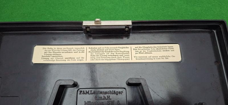 GERMAN ARMY ENGINEERS WATER TESTING SET — image 5