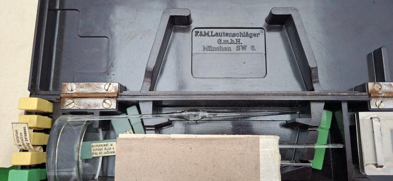 GERMAN ARMY ENGINEERS WATER TESTING SET — image 6